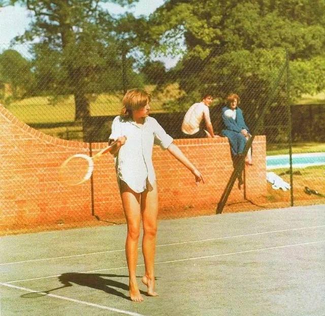 传统冠名被 传统冠名被